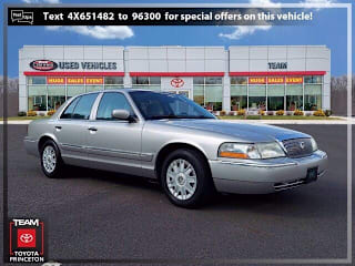 2004 Mercury Grand Marquis GS 2MEFM74W44X651482 2004 Mercury Grand Marquis GS