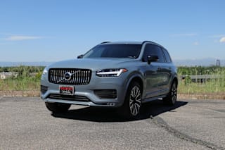 2020 Volvo XC90 T5 Momentum YV4102PK0L1543108 2020 Volvo XC90 T5 Momentum