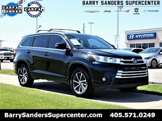 2019 Toyota Highlander XLE 5TDKZRFH7KS562302 2019 Toyota Highlander XLE
