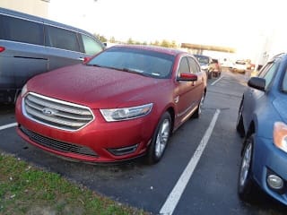 2015 Ford Taurus 1FAHP2E87FG176817 2015 Ford Taurus