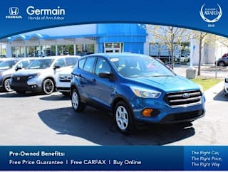 2017 Ford Escape S 1FMCU0F78HUB78986 2017 Ford Escape S