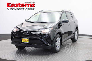 2018 Toyota RAV4 LE 2T3BFREV8JW742546 2018 Toyota RAV4 LE