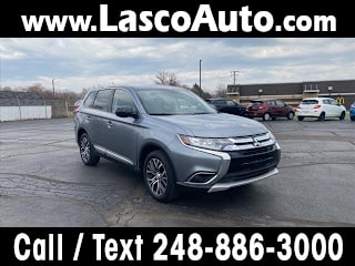 2016 Mitsubishi Outlander JA4AZ3A36GZ038580 2016 Mitsubishi Outlander