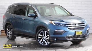 2017 Honda Pilot 5FNYF6H02HB002046 2017 Honda Pilot