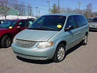 2002 Chrysler Town and Country 2C4GP44352R528342 2002 Chrysler Town and Country