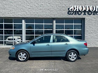 2005 Toyota Corolla LE 1NXBR32EX5Z447990 2005 Toyota Corolla LE