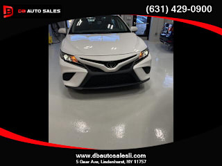 2020 Toyota Camry SE 4T1G11AK9LU929064 2020 Toyota Camry SE
