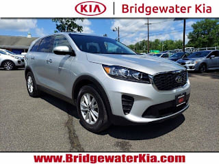 2019 Kia Sorento LX 5XYPG4A32KG448893 2019 Kia Sorento LX