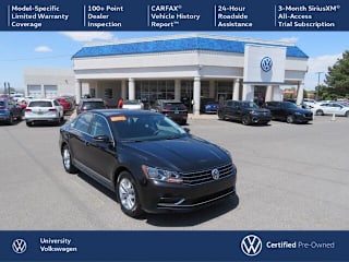 2017 Volkswagen Passat 1.8T S 1VWAT7A30HC009513 2017 Volkswagen Passat 1.8T S