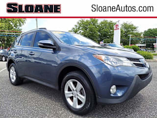 2014 Toyota RAV4 XLE JTMRFREV9ED070997 2014 Toyota RAV4 XLE