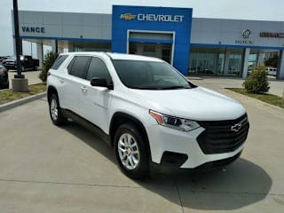 2019 Chevrolet Traverse LS 1GNERFKW3KJ265838 2019 Chevrolet Traverse LS