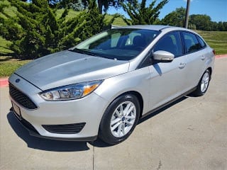 2017 Ford Focus SE 1FADP3F23HL348107 2017 Ford Focus SE