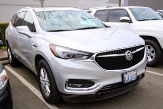 2018 Buick Enclave Essence 5GAERBKWXJJ203922 2018 Buick Enclave Essence