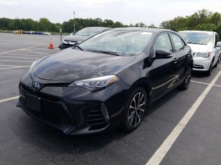 2018 Toyota Corolla SE 5YFBURHE5JP750793 2018 Toyota Corolla SE