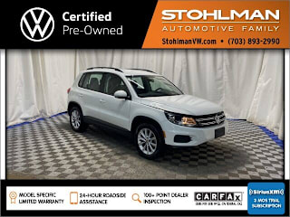 2017 Volkswagen Tiguan 2.0T Limited S 4Motion WVGBV7AX3HK045685 2017 Volkswagen Tiguan 2.0T Limited S 4Motion