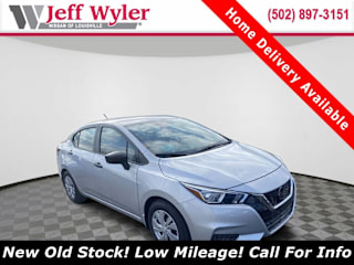 2021 Nissan Versa 3N1CN8DV8ML811642 2021 Nissan Versa