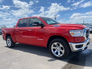 2019 Ram Pickup 1500 1C6SRFFT7KN587118 2019 Ram Pickup 1500