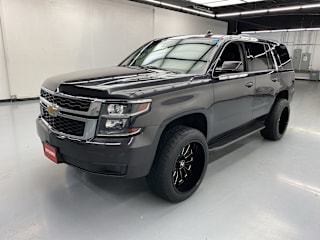 2017 Chevrolet Tahoe LT 1GNSKBKC2HR134190 2017 Chevrolet Tahoe LT