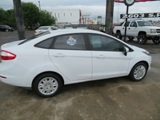 2016 Ford Fiesta 3FADP4AJ5GM190841 2016 Ford Fiesta