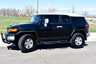 2010 Toyota FJ Cruiser Base JTEBU4BF6AK076572 2010 Toyota FJ Cruiser Base