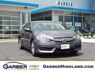 2018 Honda Civic LX 19XFC2F58JE008940 2018 Honda Civic LX