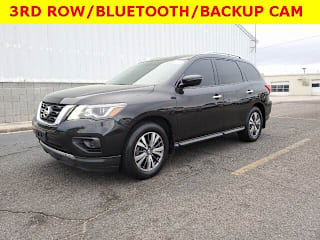 2017 Nissan Pathfinder S 5N1DR2MM9HC649415 2017 Nissan Pathfinder S