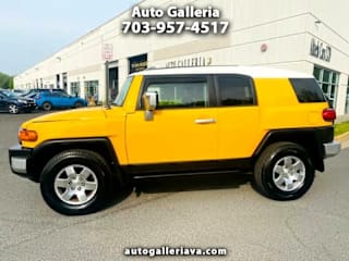 2007 Toyota FJ Cruiser Base JTEBU11F070059402 2007 Toyota FJ Cruiser Base