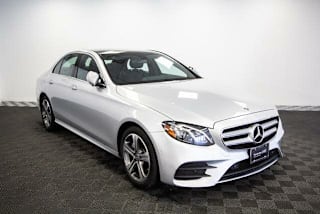 2018 Mercedes-Benz E-Class E 300 4MATIC WDDZF4KB7JA394013 2018 Mercedes-Benz E-Class E 300 4MATIC