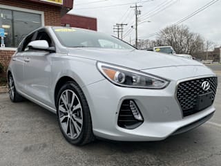 2019 Hyundai Elantra GT Base KMHH35LE1KU104566 2019 Hyundai Elantra GT Base