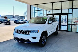 2019 Jeep Grand Cherokee Limited 1C4RJFBG2KC635823 2019 Jeep Grand Cherokee Limited