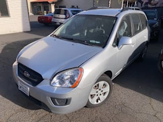 2009 Kia Rondo KNAFG529X97279604 2009 Kia Rondo