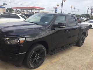 2020 Ram Pickup 1500 Big Horn 1C6RREFT4LN209610 2020 Ram Pickup 1500 Big Horn