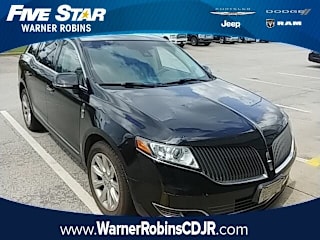 2016 Lincoln MKT Base 2LMHJ5FK0GBL00300 2016 Lincoln MKT Base