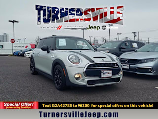 2016 MINI Hardtop 2 Door WMWXP7C55G2A42785 2016 MINI Hardtop 2 Door