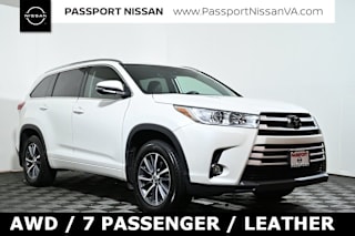 2017 Toyota Highlander XLE 5TDJZRFH3HS410764 2017 Toyota Highlander XLE