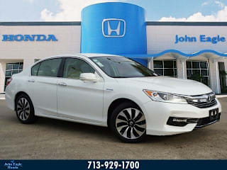 2017 Honda Accord Hybrid Base JHMCR6F33HC022090 2017 Honda Accord Hybrid Base