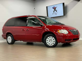 2006 Chrysler Town and Country LX 2A4GP44R96R740813 2006 Chrysler Town and Country LX