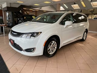 2020 Chrysler Pacifica 2C4RC1BG7LR133203 2020 Chrysler Pacifica