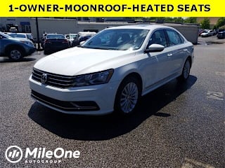 2017 Volkswagen Passat 1.8T SE 1VWBT7A3XHC011662 2017 Volkswagen Passat 1.8T SE
