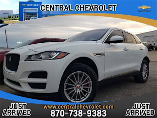 2019 Jaguar F-PACE SADCS2FXXKA392008 2019 Jaguar F-PACE