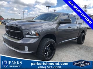 2017 Ram Pickup 1500 Sport 1C6RR7MT1HS687510 2017 Ram Pickup 1500 Sport