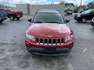 2011 Jeep Compass Latitude 1J4NF1FB9BD135860 2011 Jeep Compass Latitude