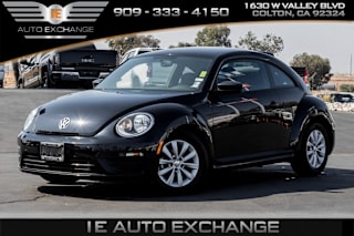 2018 Volkswagen Beetle 2.0T S 3VWFD7AT3JM710134 2018 Volkswagen Beetle 2.0T S