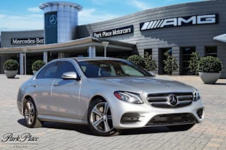 2017 Mercedes-Benz E-Class WDDZF4JB3HA216336 2017 Mercedes-Benz E-Class