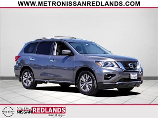 2019 Nissan Pathfinder S 5N1DR2MN5KC602639 2019 Nissan Pathfinder S