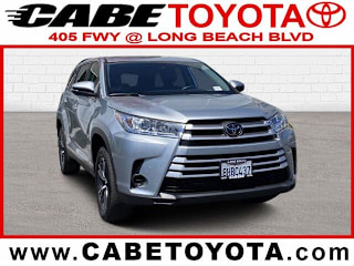 2019 Toyota Highlander LE 5TDZZRFH6KS295376 2019 Toyota Highlander LE
