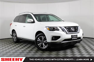 2017 Nissan Pathfinder Platinum 5N1DR2MMXHC603852 2017 Nissan Pathfinder Platinum