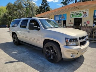 2009 Chevrolet Suburban LT 1500 1GNFC26059R211117 2009 Chevrolet Suburban LT 1500