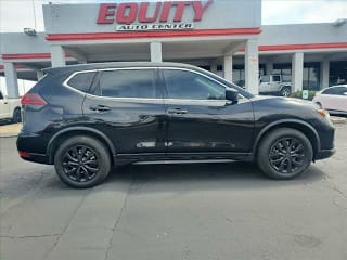 2019 Nissan Rogue S JN8AT2MT5KW501899 2019 Nissan Rogue S
