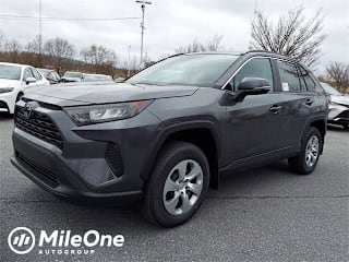 2021 Toyota RAV4 2T3G1RFV0MC196379 2021 Toyota RAV4